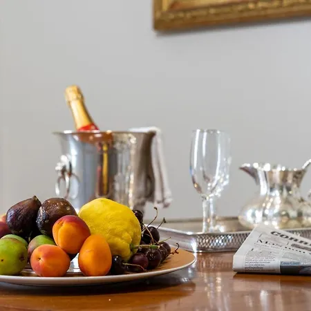 Mocenigo Grand Canal Luxury Apartment Venice