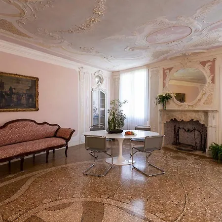Mocenigo Grand Canal Luxury * Venice