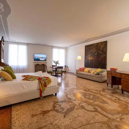 Apartment Mocenigo Grand Canal Luxury