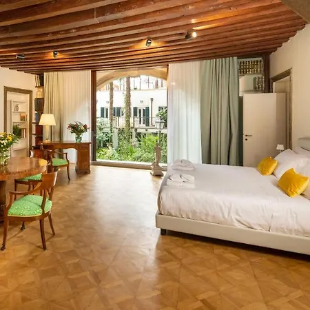 Mocenigo Grand Canal Luxury